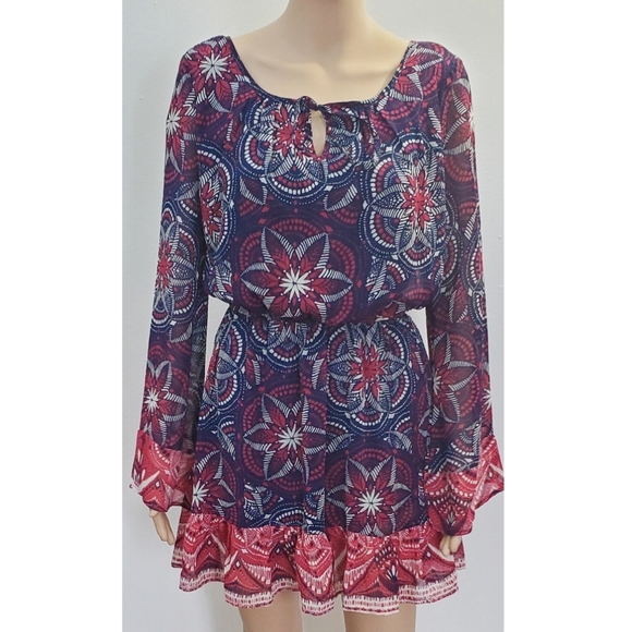 Charlotte Russe Dresses & Skirts - Charlotte Russe Red Blue Long Sleeve Mini Dress